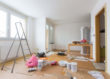 С чего начать ремонтные работы в квартире. Чем отличается косметический ремонт помещения от капитального. Ремонт от А...